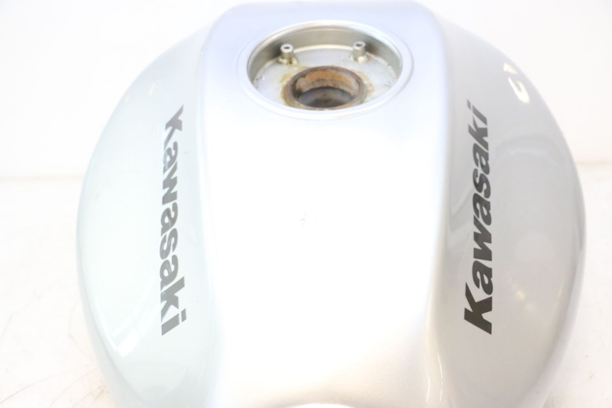 photo de RESERVOIR ESSENCE KAWASAKI ER-6 ER6 N 650 (2005 - 2009) - Pièce contrôlée