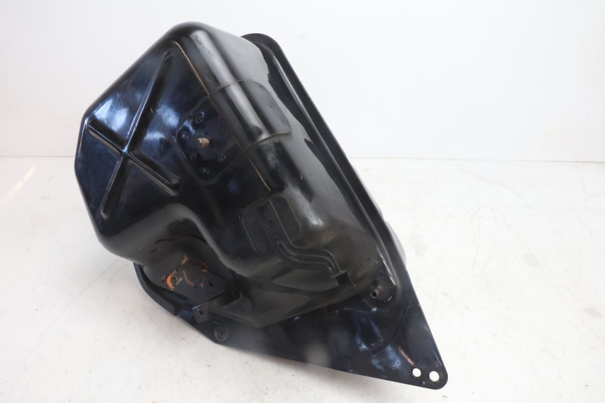 photo de RESERVOIR ESSENCE HONDA FES PANTHEON 2T 125 (1998 - 2002) - Détail de la pièce