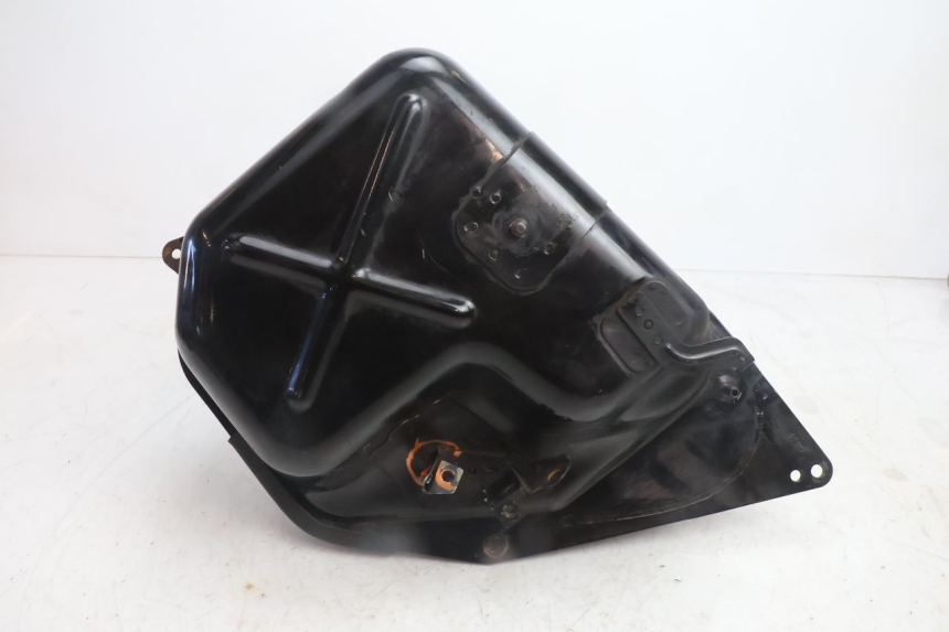 photo de RESERVOIR ESSENCE HONDA FES PANTHEON 2T 125 (1998 - 2002) - Zoom état d’usage