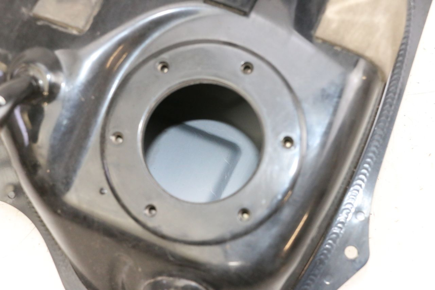 photo de RESERVOIR ESSENCE MBK FLIPPER 115 (2013 - 2017) - Détail de la pièce