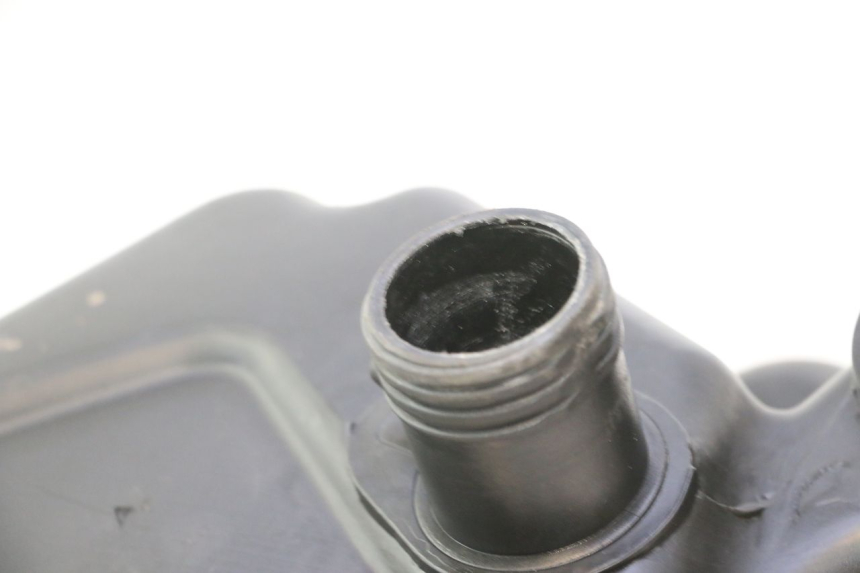 photo de RESERVOIR ESSENCE PIAGGIO FLY 2T 50 (2004 - 2017) - Détail de la pièce