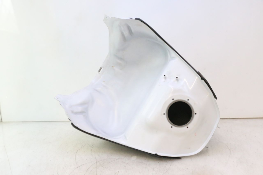 photo de RESERVOIR ESSENCE YAMAHA FZ8 800 (2010 - 2016) - Zoom composants