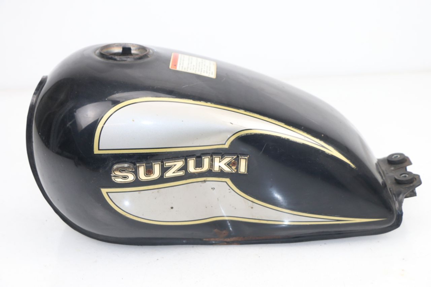 photo de RESERVOIR ESSENCE SUZUKI GN 125 (1997 - 2000)