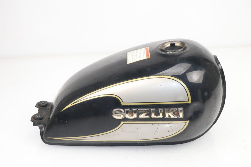 photo de RESERVOIR ESSENCE SUZUKI GN 125 (1997 - 2000)