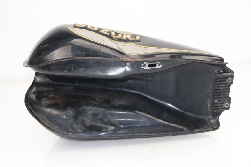 photo de RESERVOIR ESSENCE SUZUKI GN 125 (1997 - 2000)