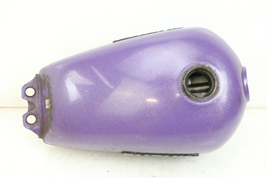 photo de RESERVOIR ESSENCE SUZUKI GN 125 (1997 - 2000)