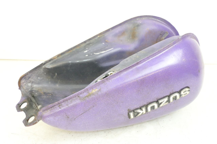 photo de RESERVOIR ESSENCE SUZUKI GN 125 (1997 - 2000)