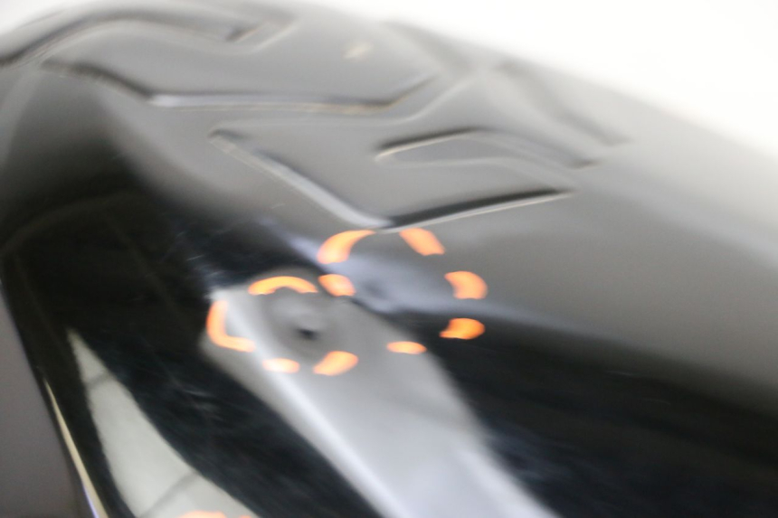 photo de RESERVOIR ESSENCE KAWASAKI GPZ RX 1000 (1986 - 1988) - Inspection visuelle