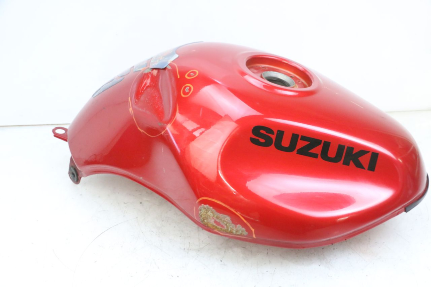 photo de RESERVOIR ESSENCE SUZUKI GSF N BANDIT 600 (1996 - 1999) - Inspection visuelle