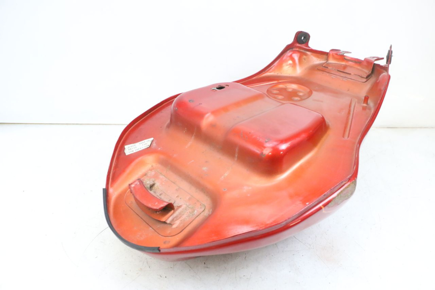 photo de RESERVOIR ESSENCE SUZUKI GSF N BANDIT 600 (1996 - 1999) - Autre angle de vue