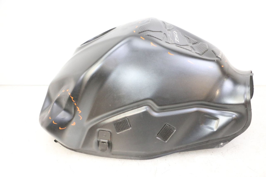 photo de RESERVOIR ESSENCE SUZUKI GSR 750 (2011 - 2017)