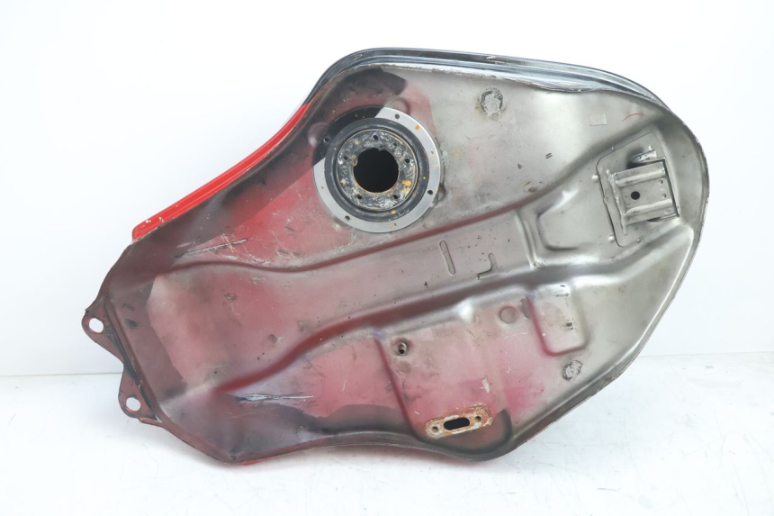 photo de RESERVOIR ESSENCE SUZUKI GSX F GSXF 750 (1988 - 1998) - Vue principale