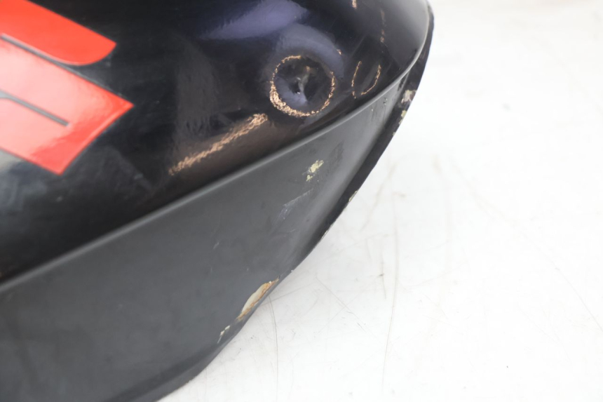 photo de RESERVOIR ESSENCE SUZUKI GSX F GSXF 750 (1988 - 1998) - Marquages et références