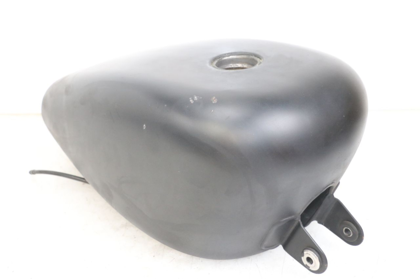 photo de RESERVOIR ESSENCE HARLEY DAVIDSON SPORTSTER XL CUSTOM 1200 (2003 - 2004)