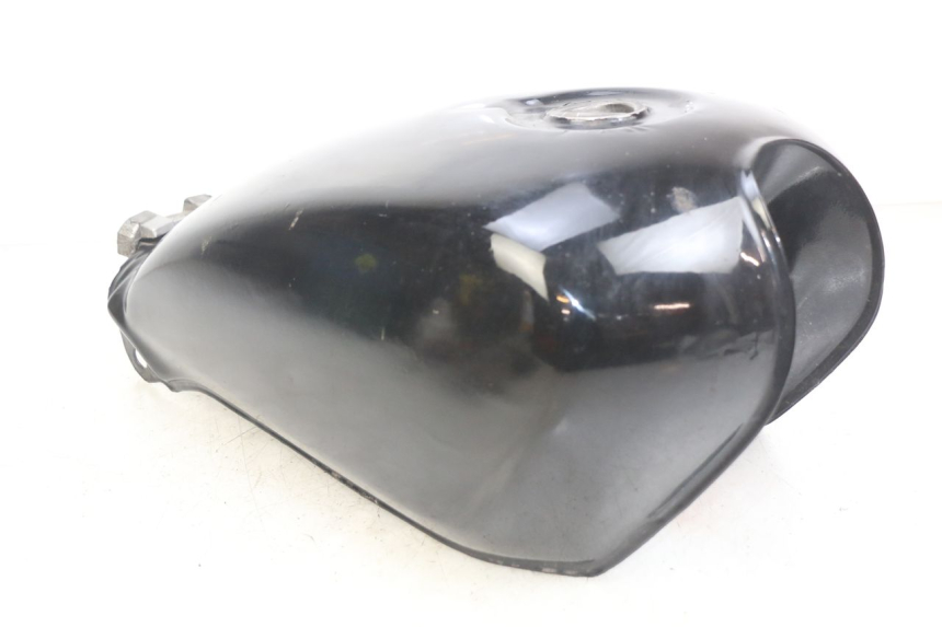 photo de RESERVOIR ESSENCE HONDA CM 125 (1983 - 2003)