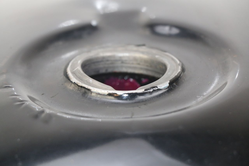 photo de RESERVOIR ESSENCE HONDA CM 125 (1983 - 2003)