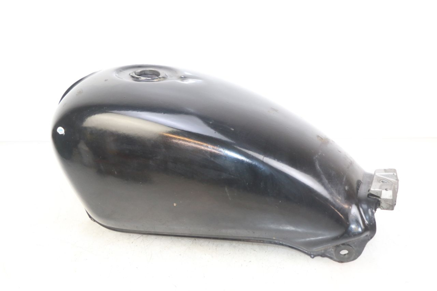 photo de RESERVOIR ESSENCE HONDA CM 125 (1983 - 2003)