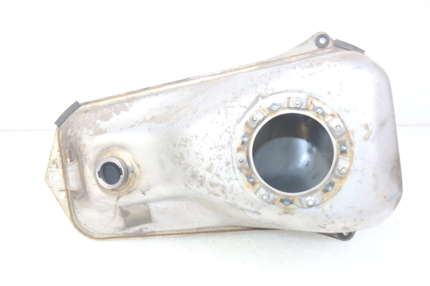 photo de RESERVOIR ESSENCE HONDA FJS SILVERWING SILVER WING 400 (2009 - 2016)