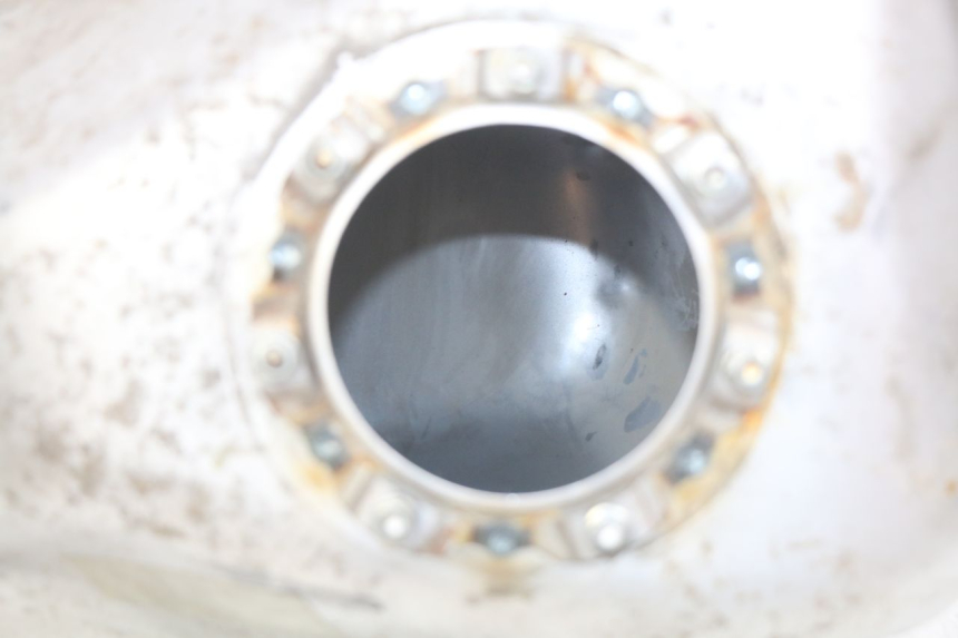 photo de RESERVOIR ESSENCE HONDA FJS SILVERWING SILVER WING 400 (2009 - 2016)