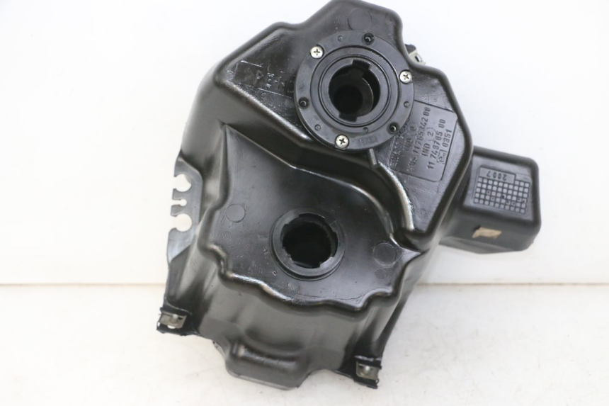 photo de RESERVOIR ESSENCE PEUGEOT JET FORCE CARBU 50 (2003 - 2016)