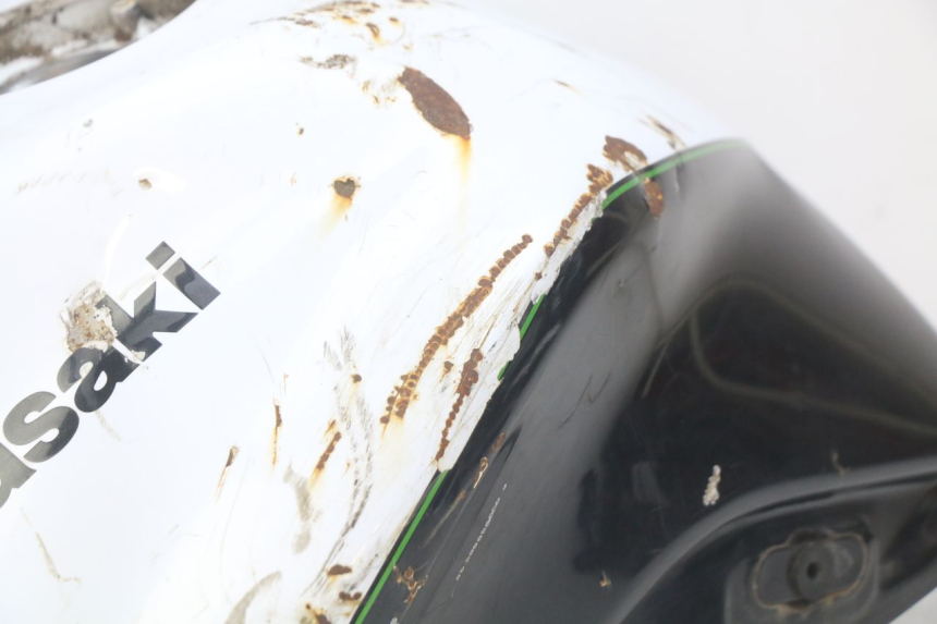 photo de RESERVOIR ESSENCE KAWASAKI Z 750 (2007 - 2013)