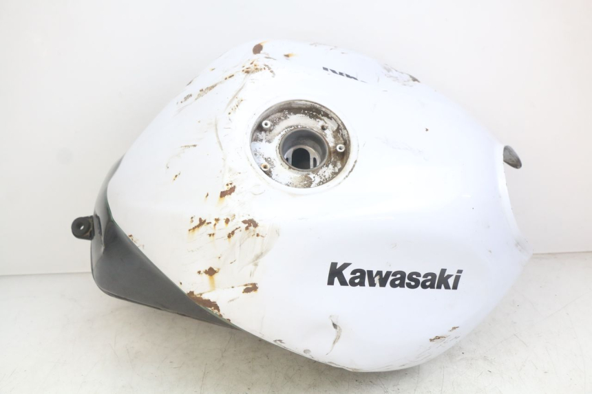 photo de RESERVOIR ESSENCE KAWASAKI Z 750 (2007 - 2013)