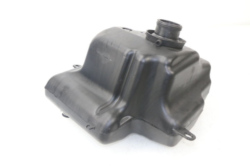 photo de RESERVOIR ESSENCE PEUGEOT KISBEE 2T 50 (2010 - 2017)