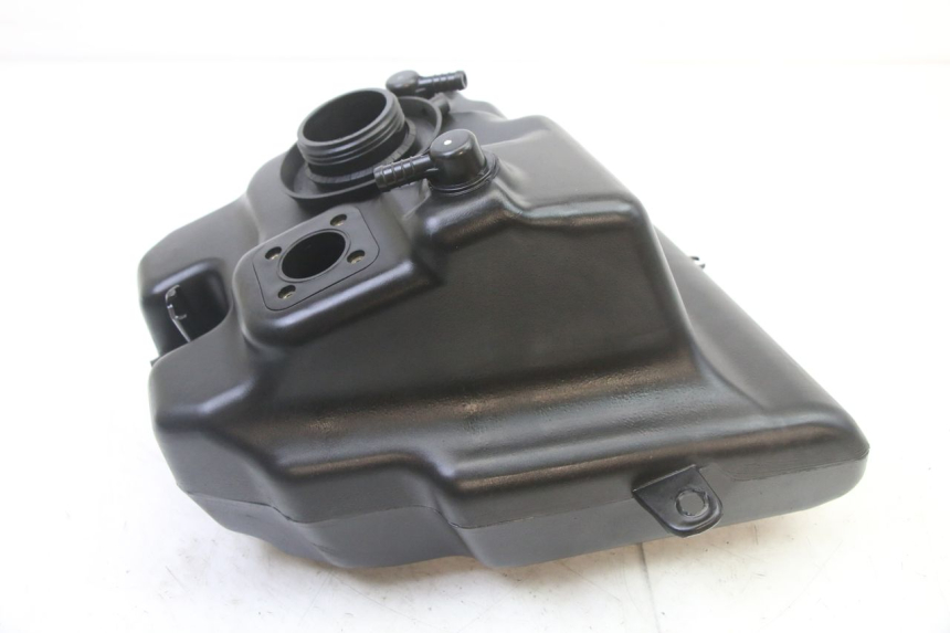 photo de RESERVOIR ESSENCE PEUGEOT KISBEE 4T 50 (2018 - 2022)