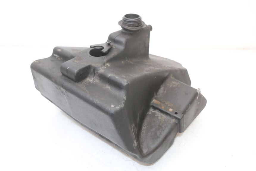 photo de RESERVOIR ESSENCE RENAULT KOURANOS 125 (2001 - 2004)