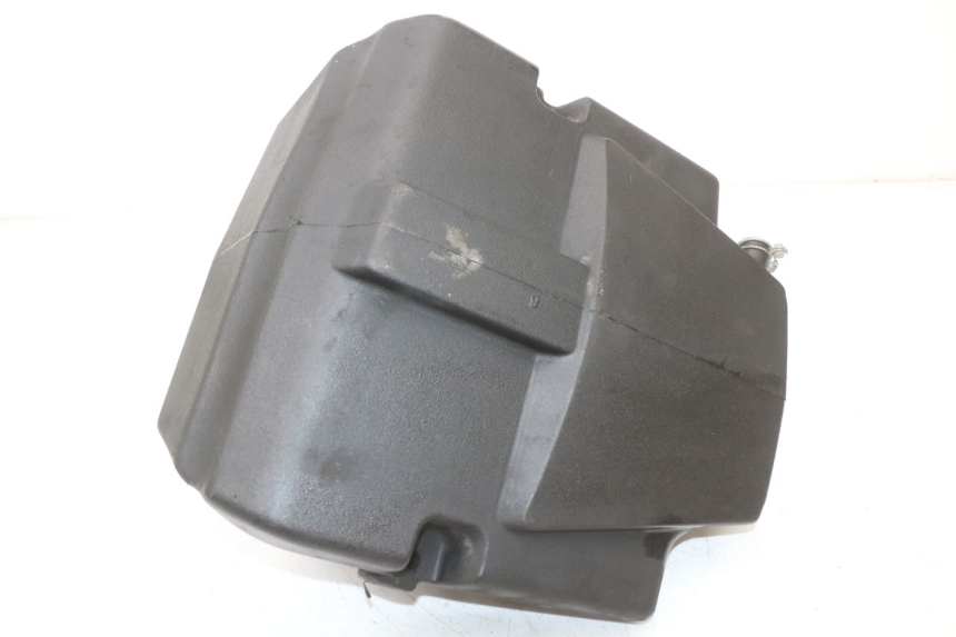 photo de RESERVOIR ESSENCE RENAULT KOURANOS 125 (2001 - 2004)