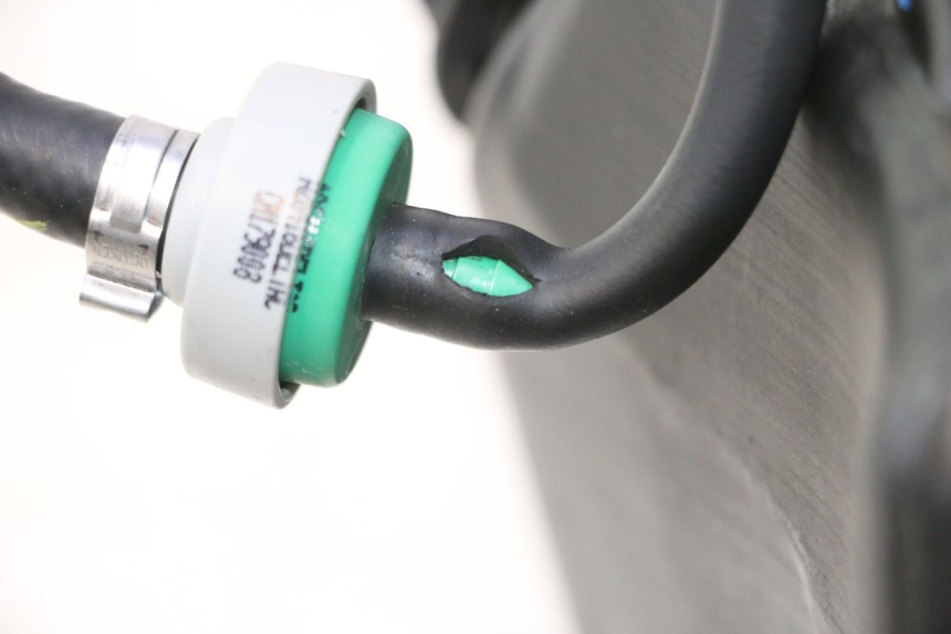 photo de RESERVOIR ESSENCE PIAGGIO LIBERTY IGET 4T 50 (2015 - 2020) - Zoom état d’usage