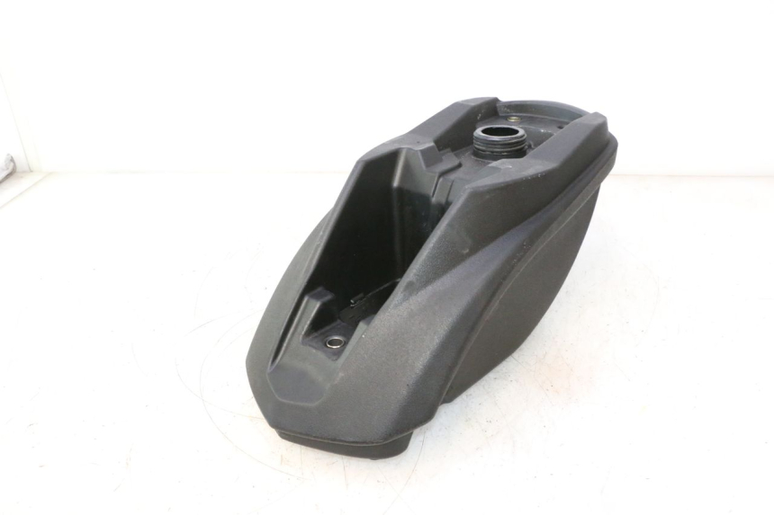 photo de RESERVOIR ESSENCE PEUGEOT LUDIX PRO 2T 50 (2010 - 2017) - Zoom état d’usage