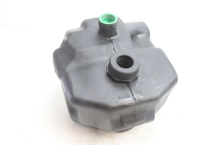 photo de RESERVOIR ESSENCE YAMAHA NEO'S NEOS 2T 50 (1998 - 2007) - Zoom état d’usage