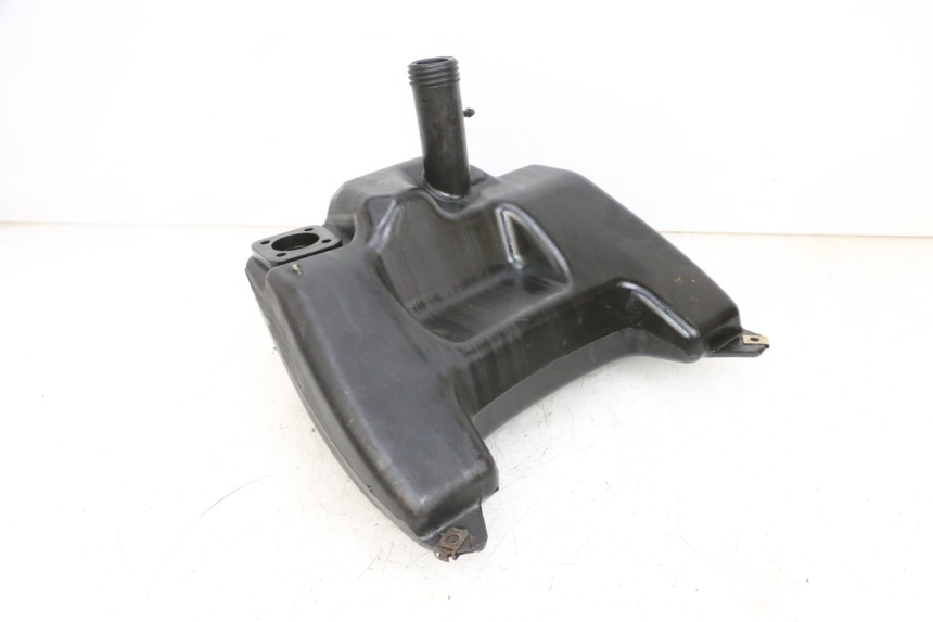 photo de RESERVOIR ESSENCE PIAGGIO NEW TYPHOON 50 (2018 - 2021) - Autre angle de vue