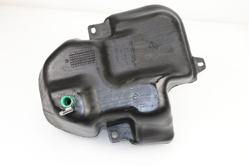 photo de RESERVOIR ESSENCE PEUGEOT ELYSTAR 50 (2002 - 2014)