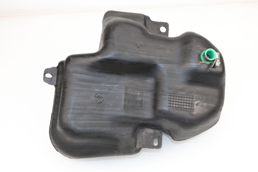 photo de RESERVOIR ESSENCE PEUGEOT ELYSTAR 50 (2002 - 2014)