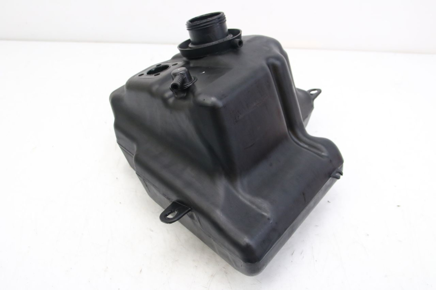 photo de RESERVOIR ESSENCE PEUGEOT KISBEE 2T 50 (2018 - 2022)