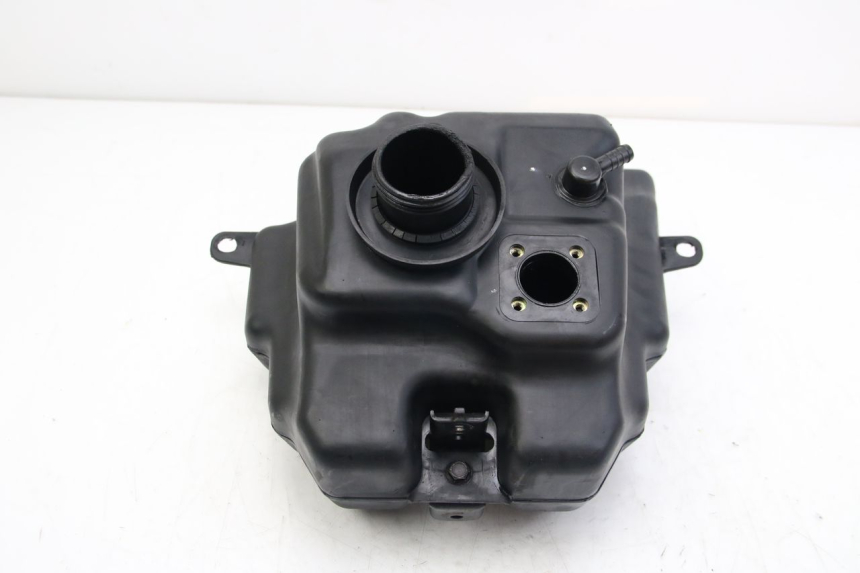 photo de RESERVOIR ESSENCE PEUGEOT KISBEE 2T 50 (2018 - 2022)