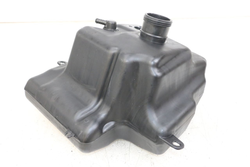 photo de RESERVOIR ESSENCE PEUGEOT KISBEE 2T 50 (2018 - 2022)
