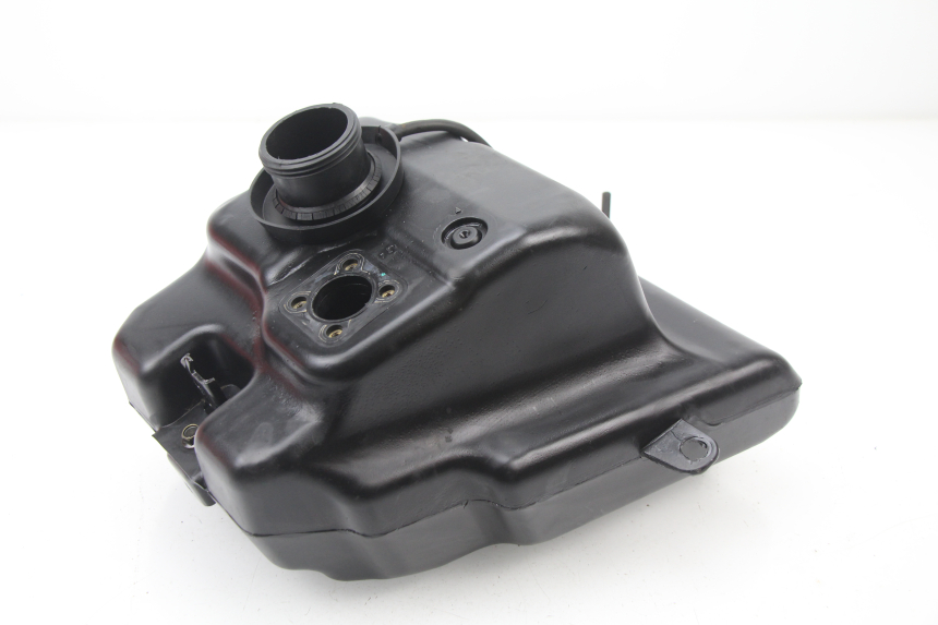 photo de RESERVOIR ESSENCE PEUGEOT KISBEE 4T 50 (2010 - 2017)