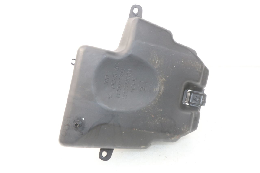 photo de RESERVOIR ESSENCE PEUGEOT KISBEE 4T 50 (2018 - 2022)