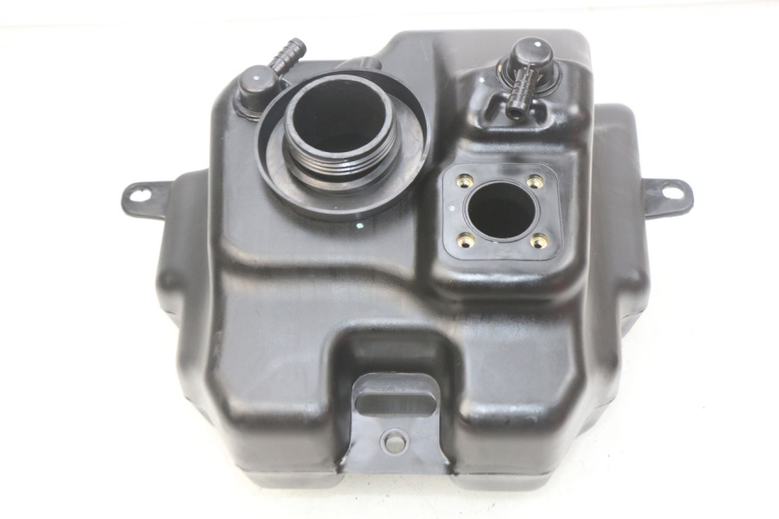 photo de RESERVOIR ESSENCE PEUGEOT KISBEE 4T 50 (2018 - 2022)