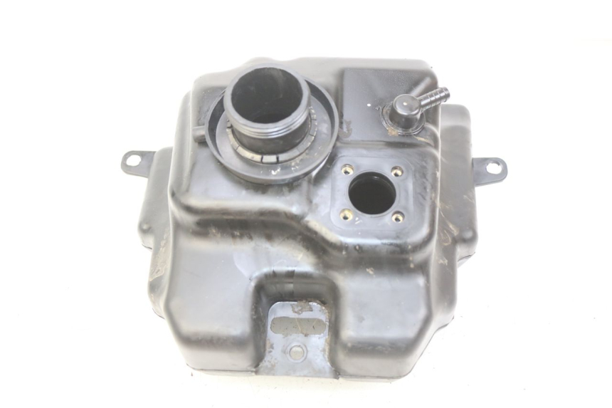 photo de RESERVOIR ESSENCE PEUGEOT KISBEE 4T 50 (2018 - 2022)