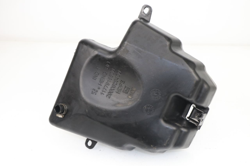 photo de RESERVOIR ESSENCE PEUGEOT KISBEE 4T 50 (2010 - 2017)