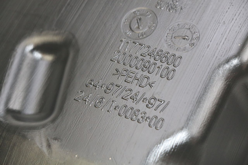 photo de RESERVOIR ESSENCE PEUGEOT SPEEDFIGHT 3 AIR 50 (2009 - 2015)