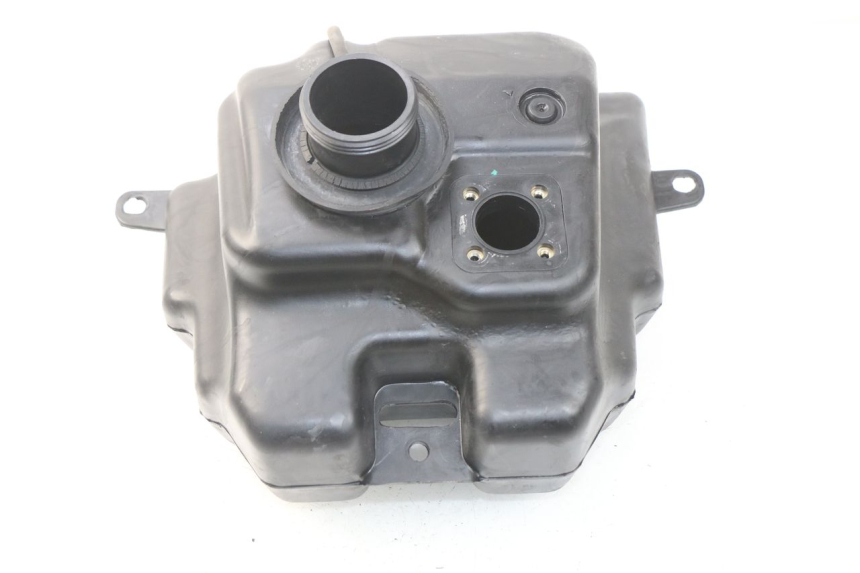photo de RESERVOIR ESSENCE PEUGEOT STREETZONE 2T 50 (2014 - 2019)