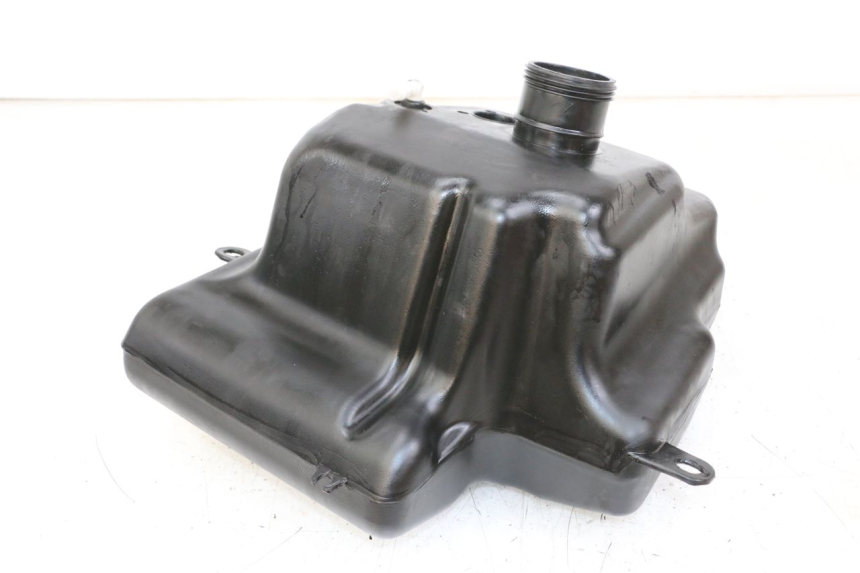 photo de RESERVOIR ESSENCE PEUGEOT STREETZONE 4T 50 (2018 - 2023)