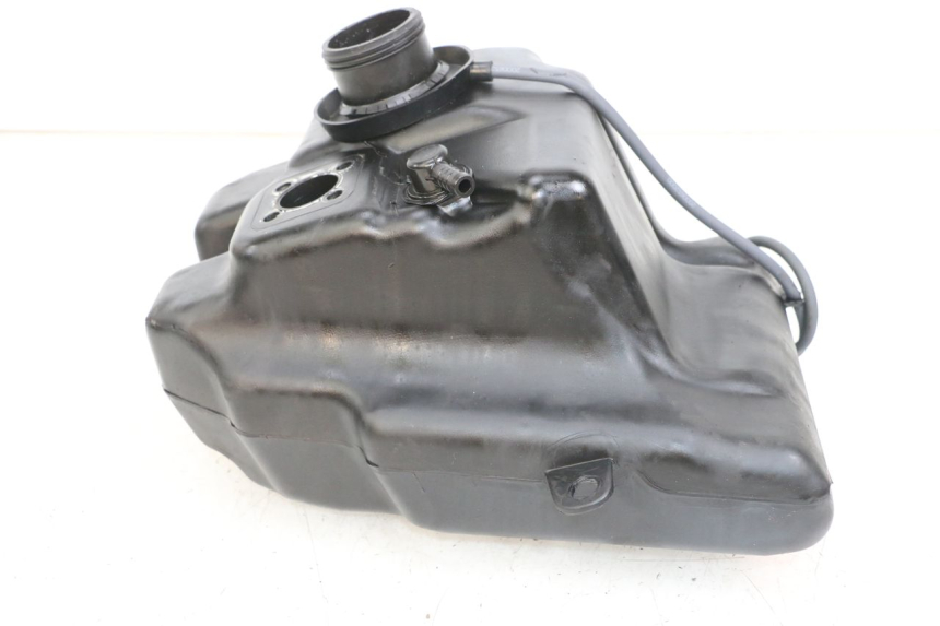 photo de RESERVOIR ESSENCE PEUGEOT STREETZONE I 2T 50 (2018 - 2020)