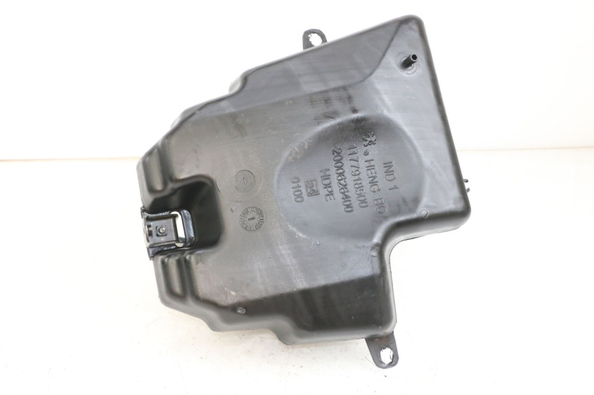photo de RESERVOIR ESSENCE PEUGEOT STREETZONE I 2T 50 (2018 - 2020)