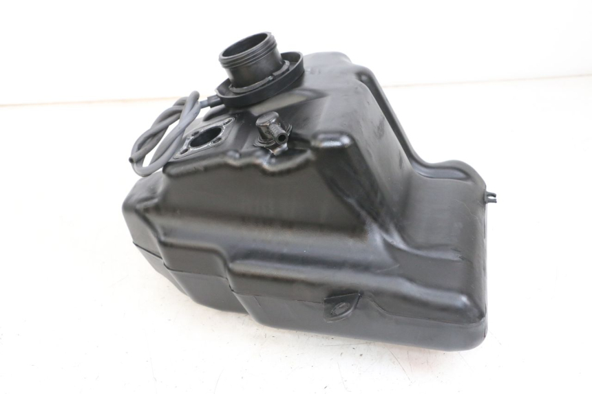 photo de RESERVOIR ESSENCE PEUGEOT STREETZONE I 2T 50 (2018 - 2020)